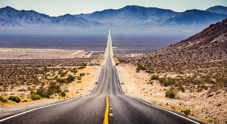 USA Nevada Wüste Straße iStock bluejayphoto